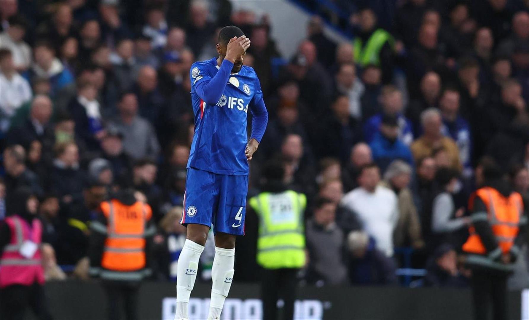 切尔西主场战平纽卡斯尔，平局不利于积分排名()