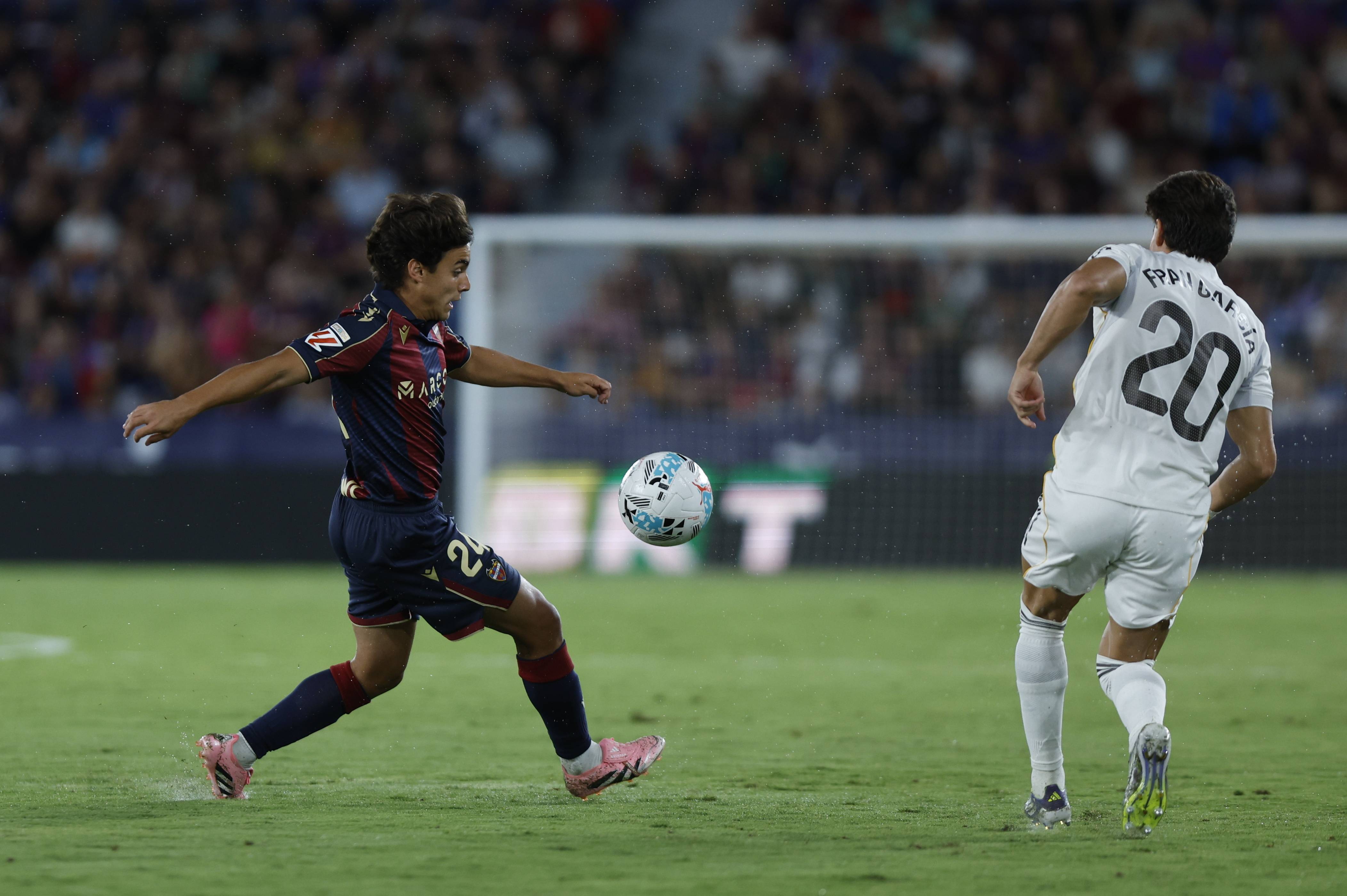 皇马客场一球小胜，西甲霸主保持领先优势()